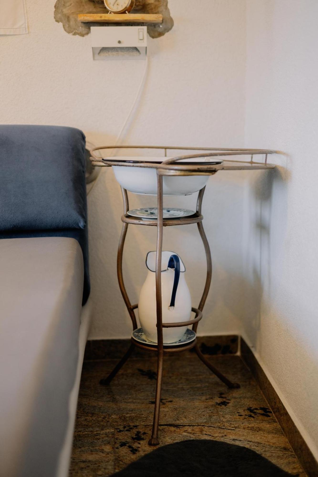 Luanas Rooms With Istrian Touch Buzet Bagian luar foto