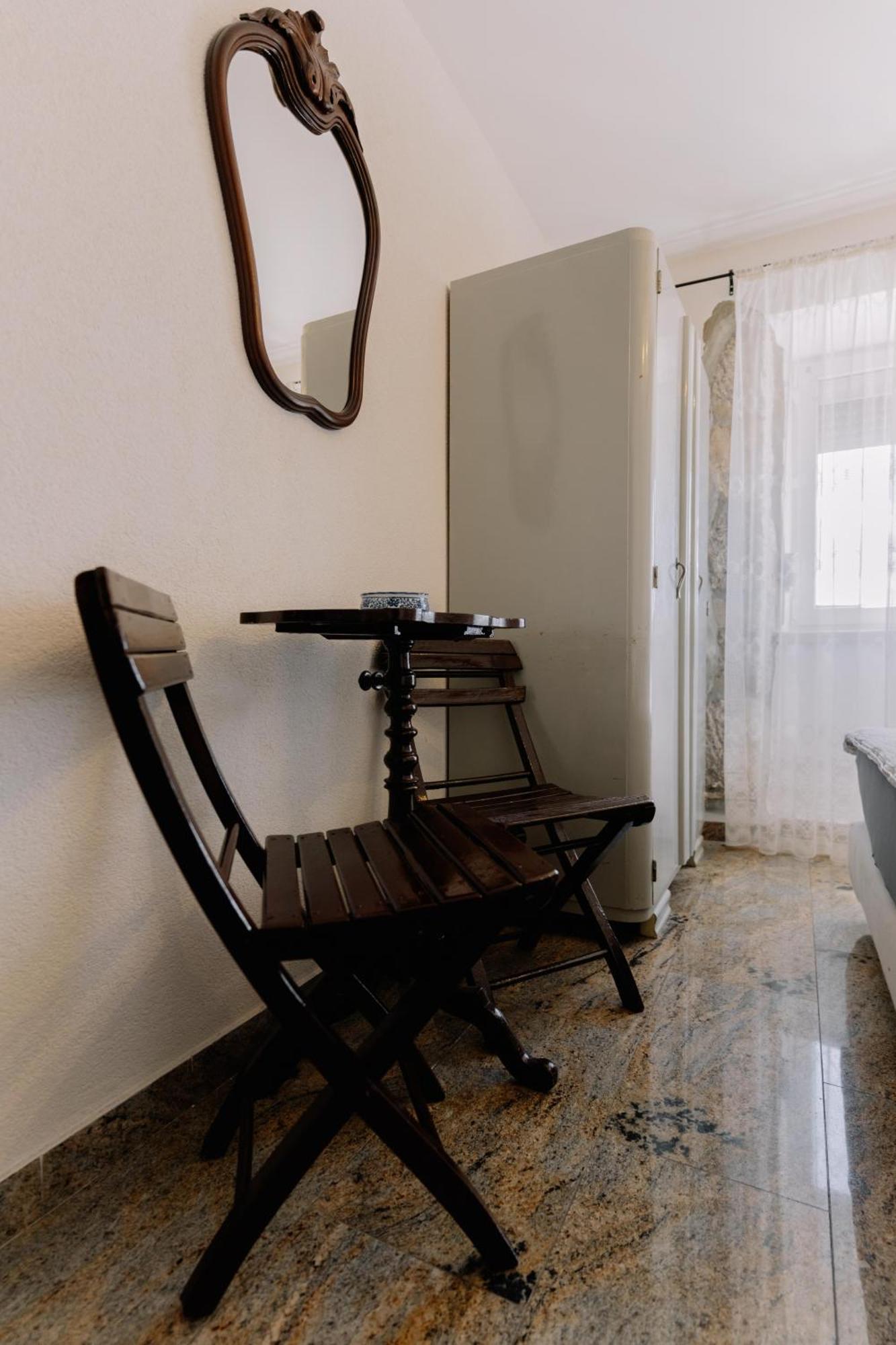 Luanas Rooms With Istrian Touch Buzet Bagian luar foto